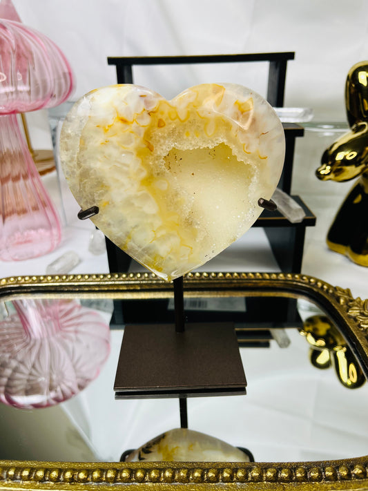 Druzy Agate Heart on Stand