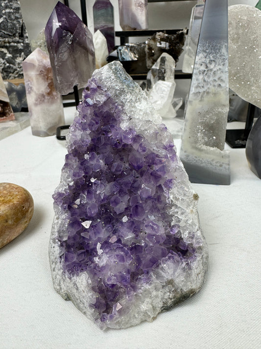 Amethyst cut base