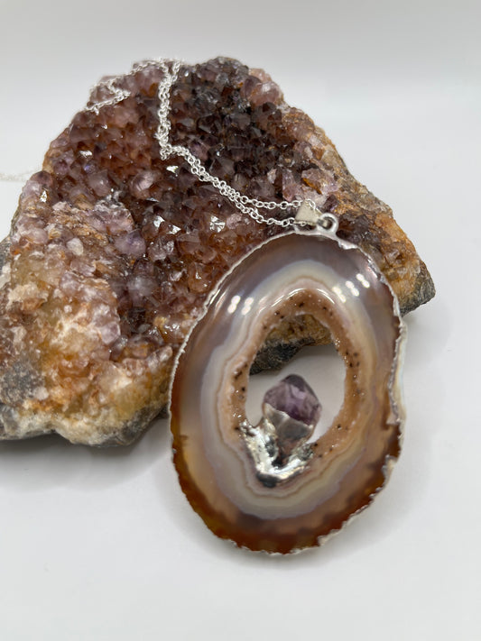 Agate Druzy Circle Shaped Pendant with Amethyst Point